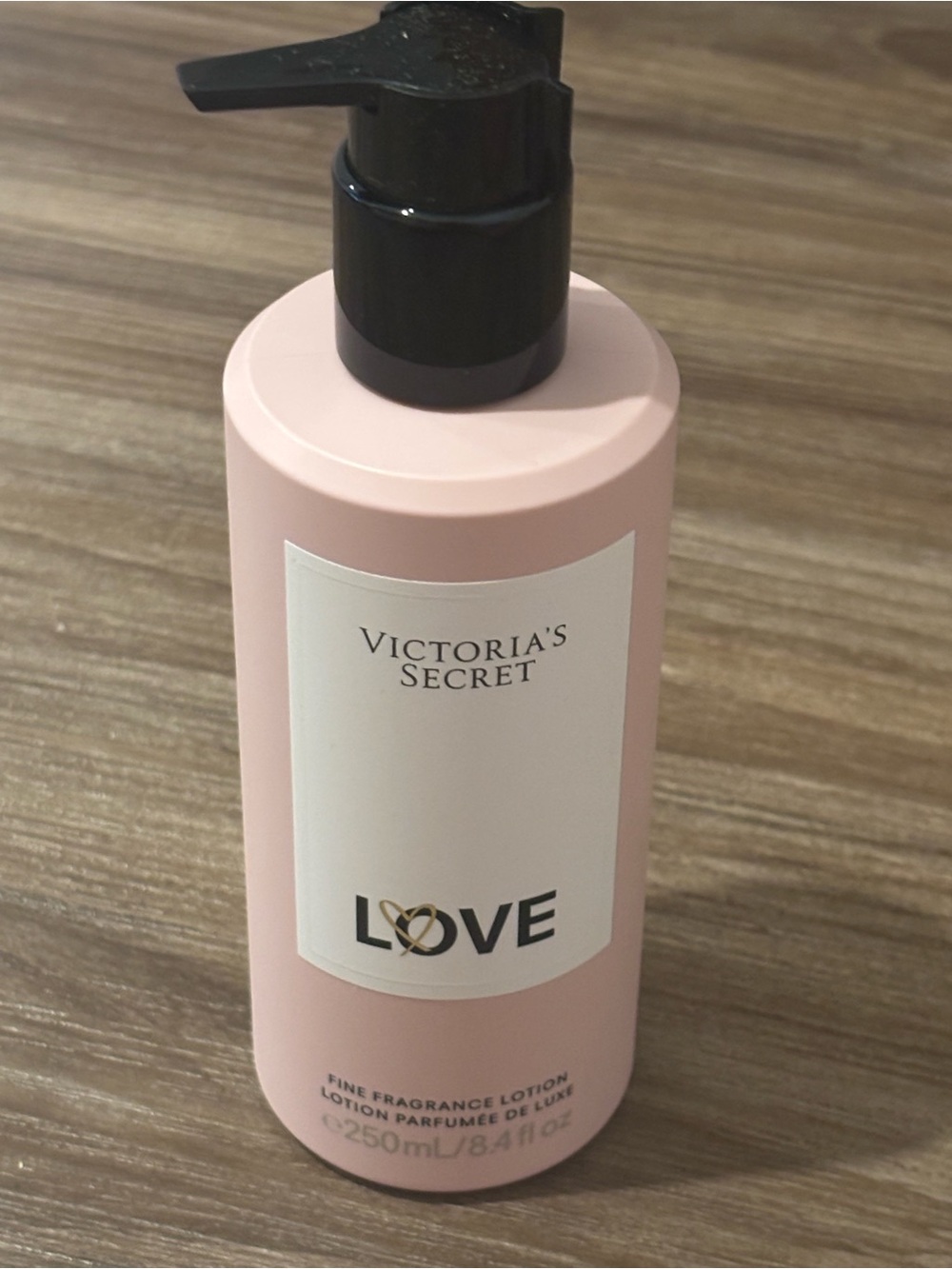 Victoria's Secret Pink LOVE Fine Fragrance Lotion with Black Pump
